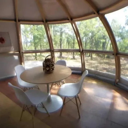 Vakantiehuis Tente 3 Etoiles - Piscine - Efchbd