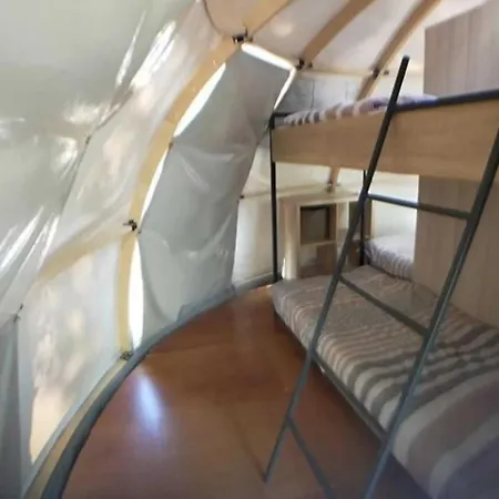 Semesterbostad Tente 3 Etoiles - Piscine - Efchbd Saint-Cirq-Lapopie